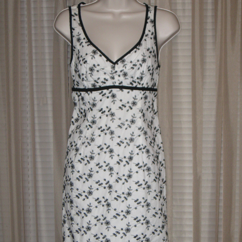 FAITH LOVE PASSION White Black Embroidered Dress